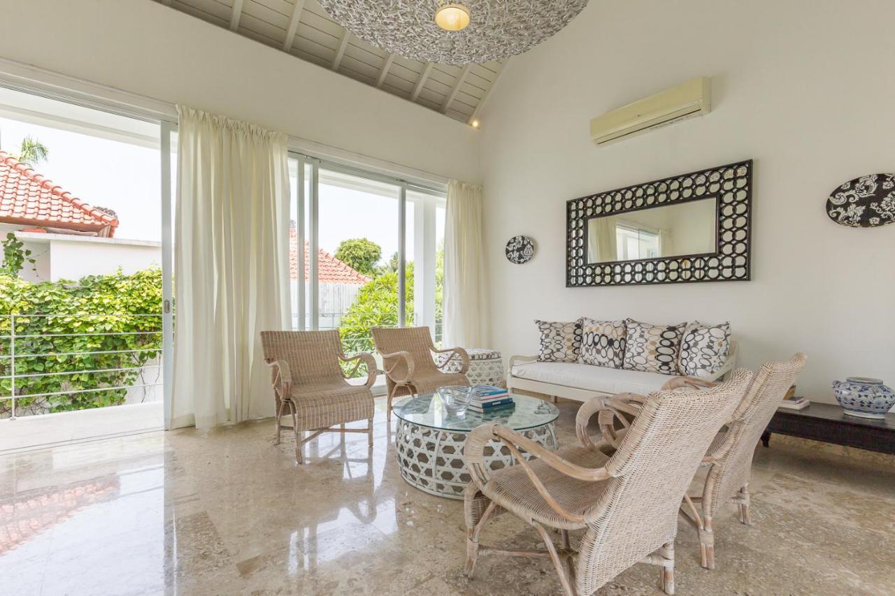 Villa Lansel Семиняк Екстериор снимка